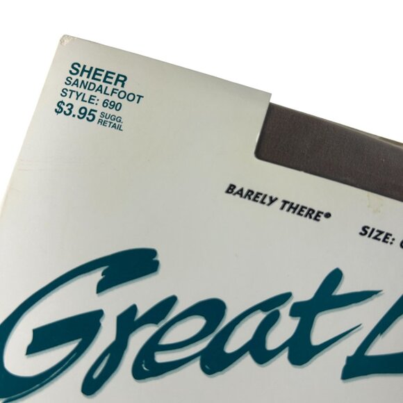 Vintage 90s Hanes Great Legs Pantyhose Sheer Sandalfoot Barely There Size CD - Picture 3 of 6